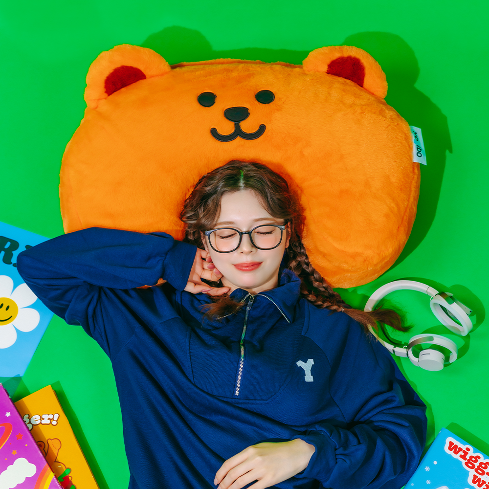 Yogibo | wigglewiggle Mega Moon Pillow