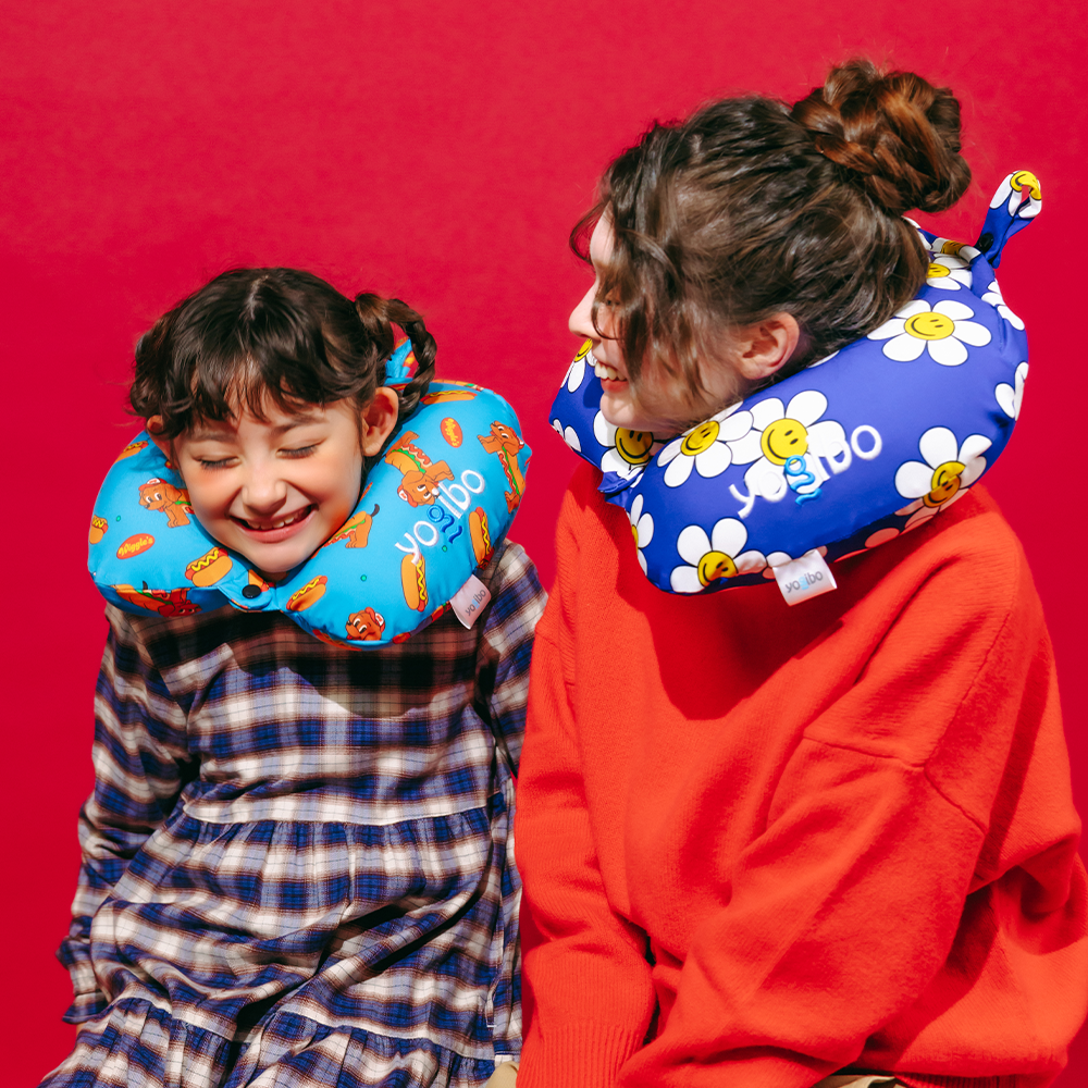 Yogibo | wigglewiggle Neck Pillow Logo