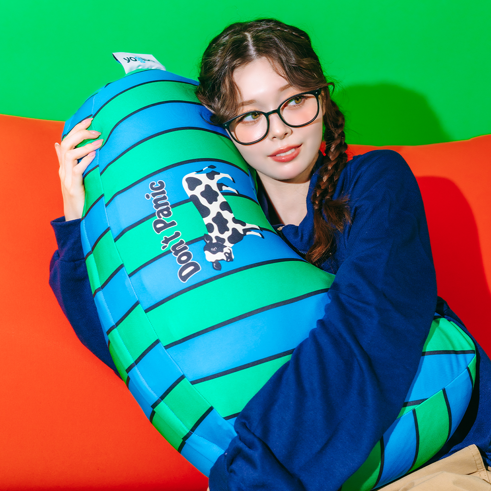 Yogibo | wigglewiggle Mega Moon Pillow