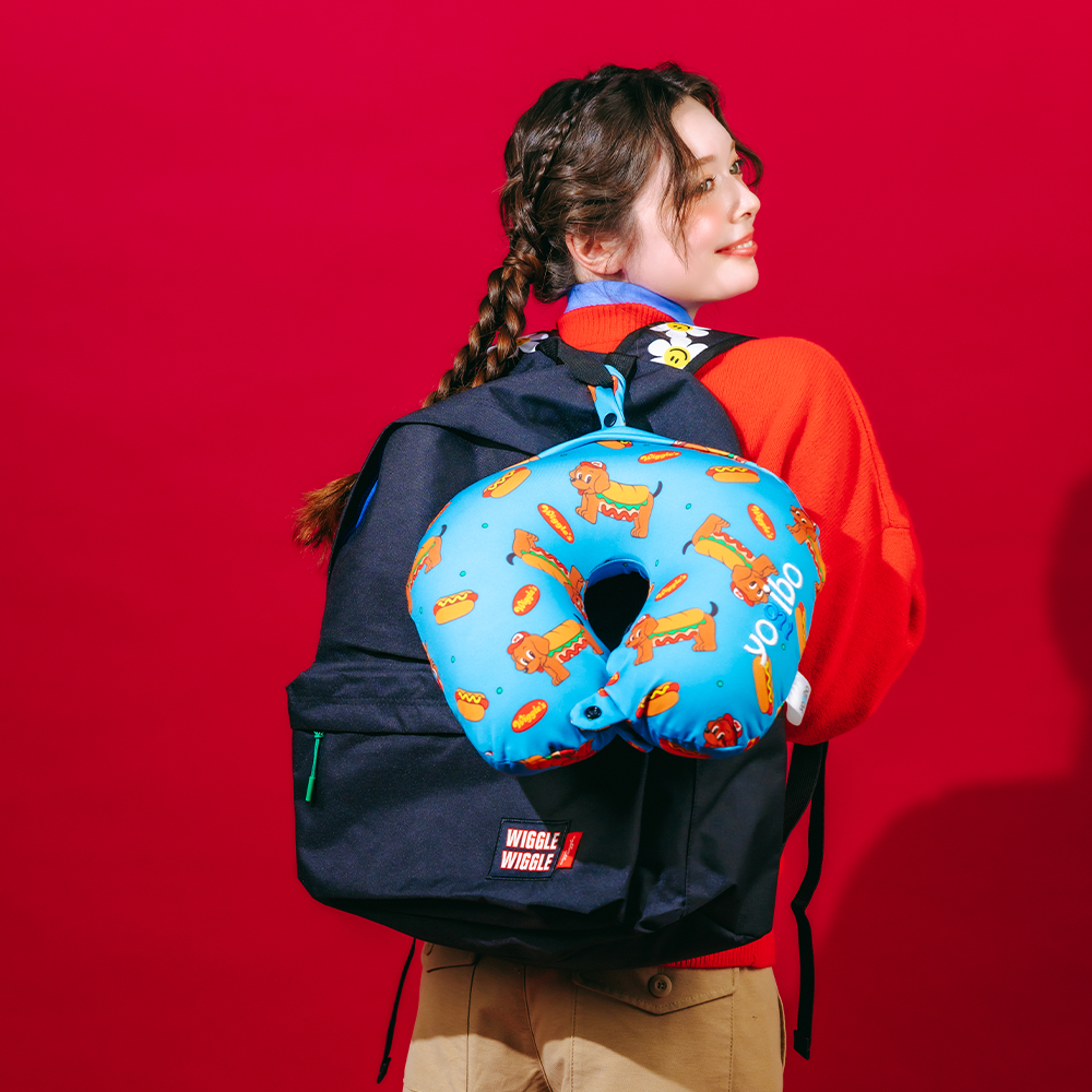 Yogibo | wigglewiggle Neck Pillow Logo