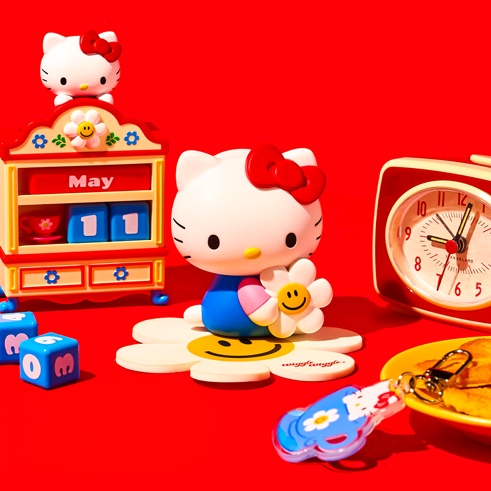 Hello Kitty & wiggle wiggle]車用芳香剤 - Hello Kitty & Smile We Love