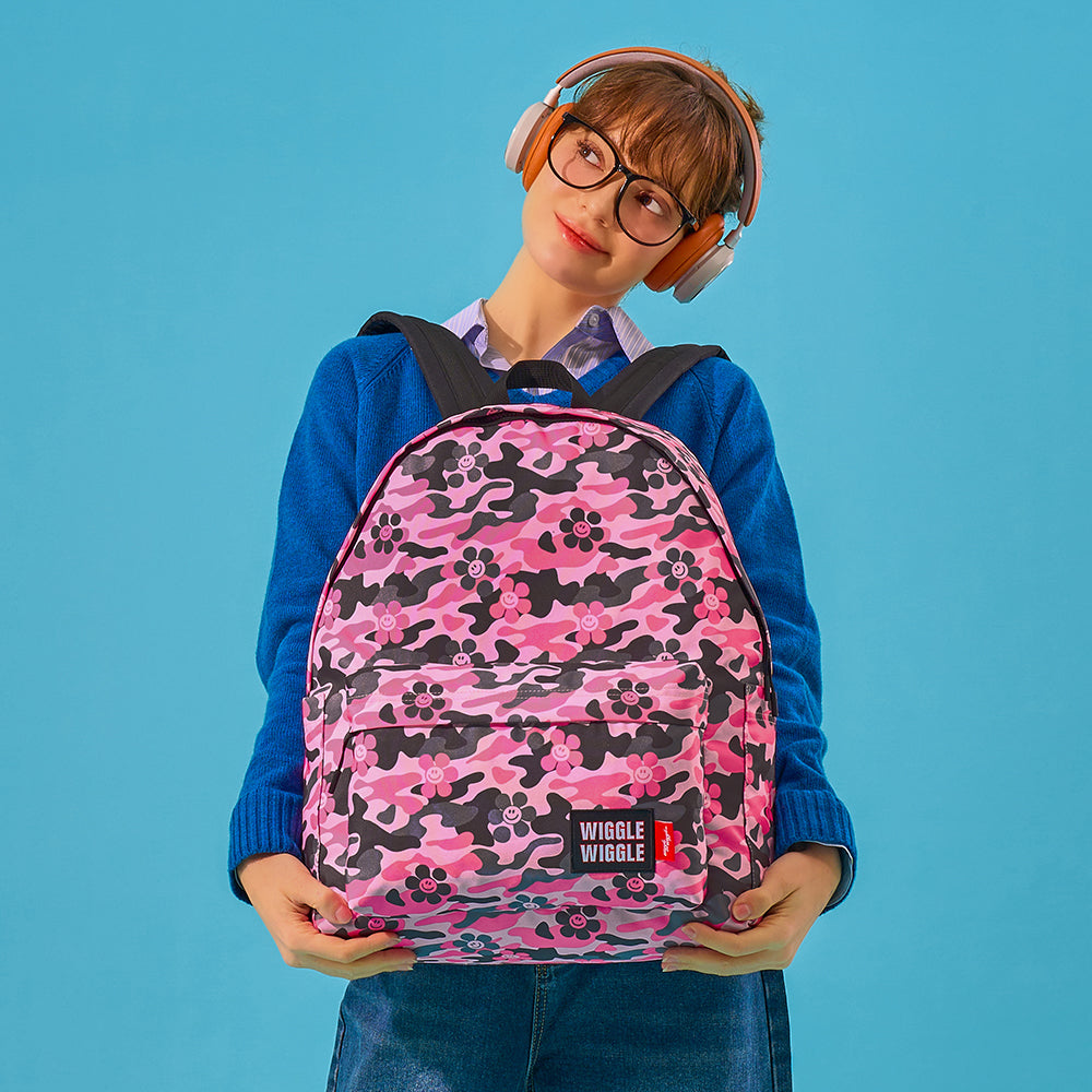 Wiggle Wiggle 大容量 バックパック Smile We Love Camo Pink(L) パターンバックパック - Smile We Love Camo Pink(L)